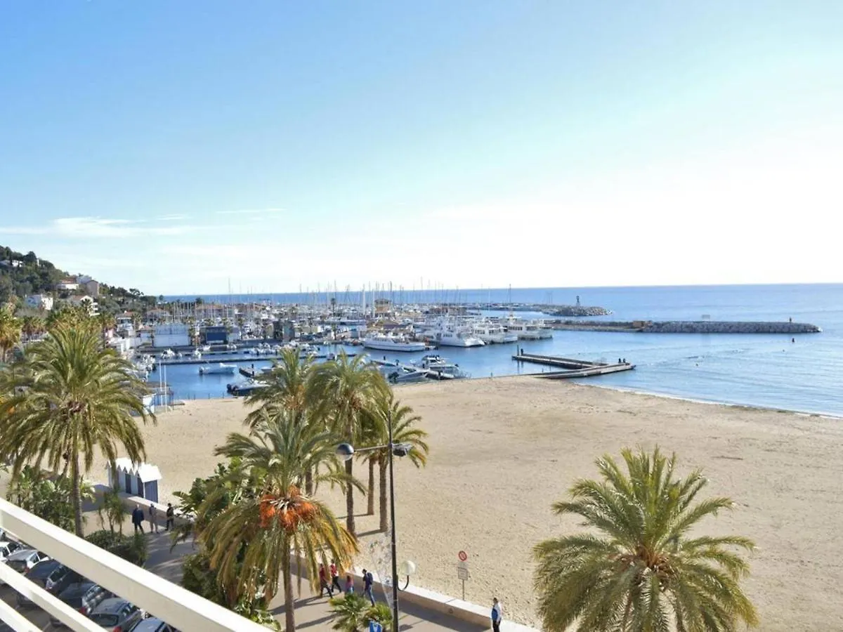 Appartement 2 Pieces, 4 Couchages, Climatise Avec Wi-Fi Et Garage - Le Lavandou - Fr-1-251-293 Apartment