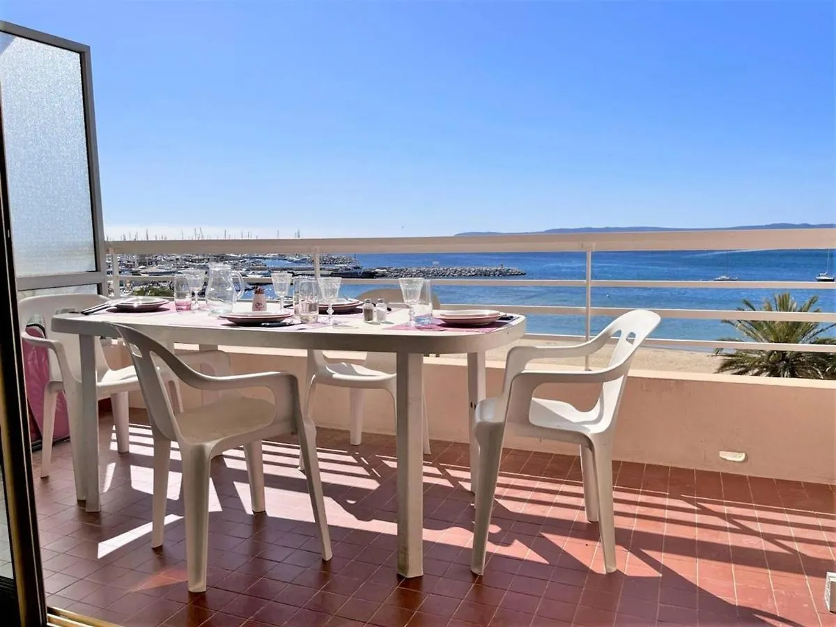 Apartment Appartement 2 Pieces, 4 Couchages, Climatise Avec Wi-Fi Et Garage - Le Lavandou - Fr-1-251-293