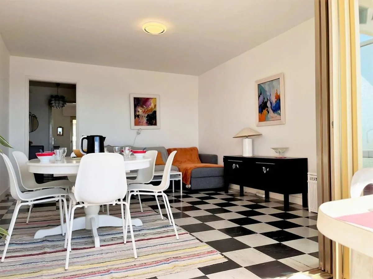 Apartment Appartement 2 Pieces, 4 Couchages, Climatise Avec Wi-Fi Et Garage - Le Lavandou - Fr-1-251-293 France